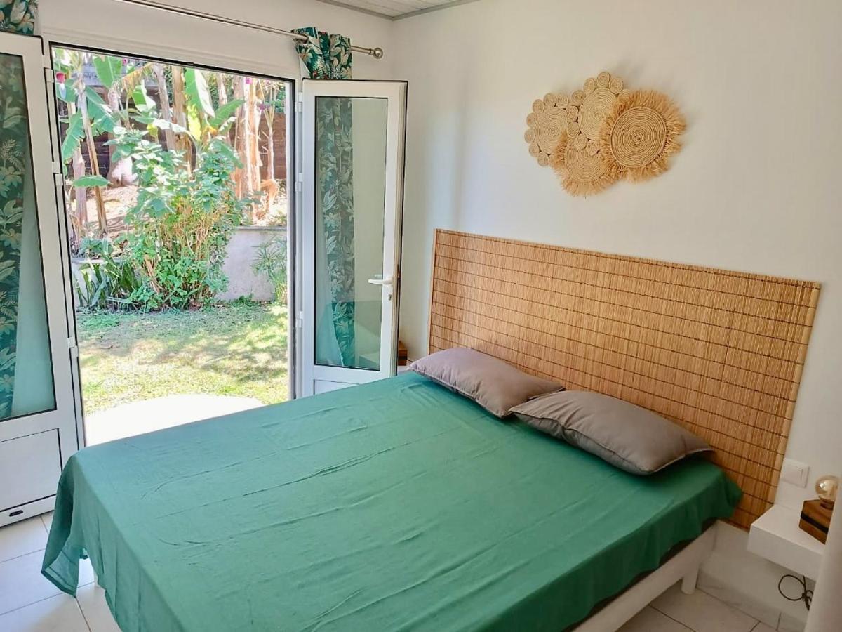 Apartamento Les Barbots Saint-Louis Exterior foto